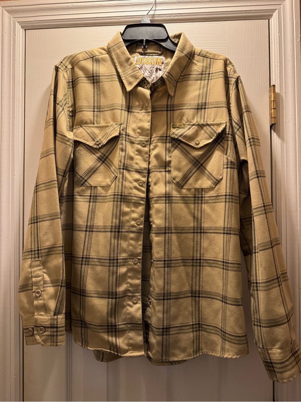 DIXXON Covert Flannel Women XL Allover Khaki Plaid Full Snap Closure